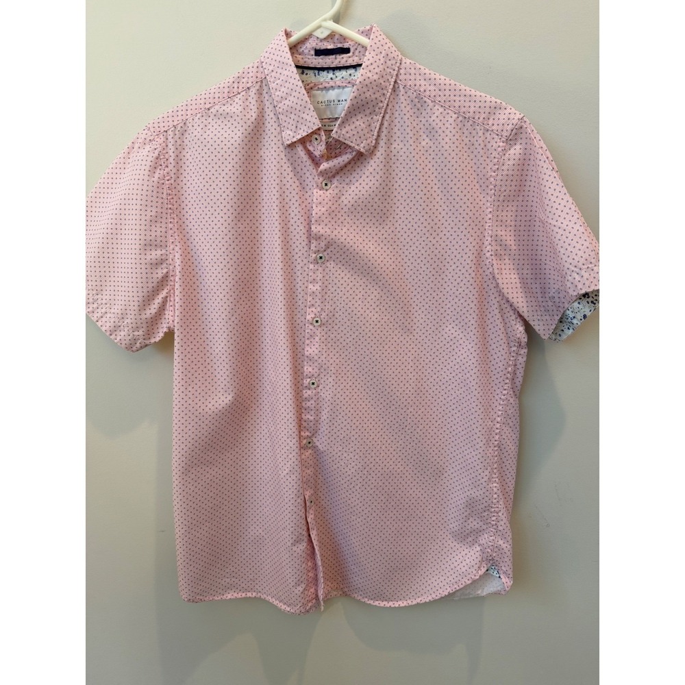 Cactus Man Ricky Singh Men's Medium Pink Geometric Print Short Sleeve Shirt